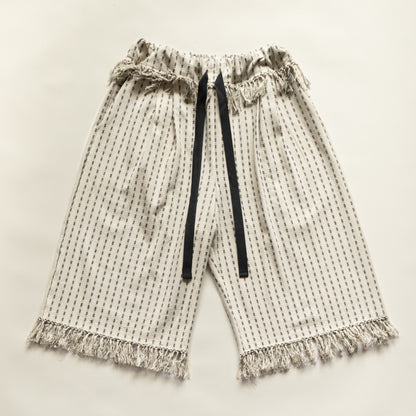 Ainsworth Short in Monochrome Fringe