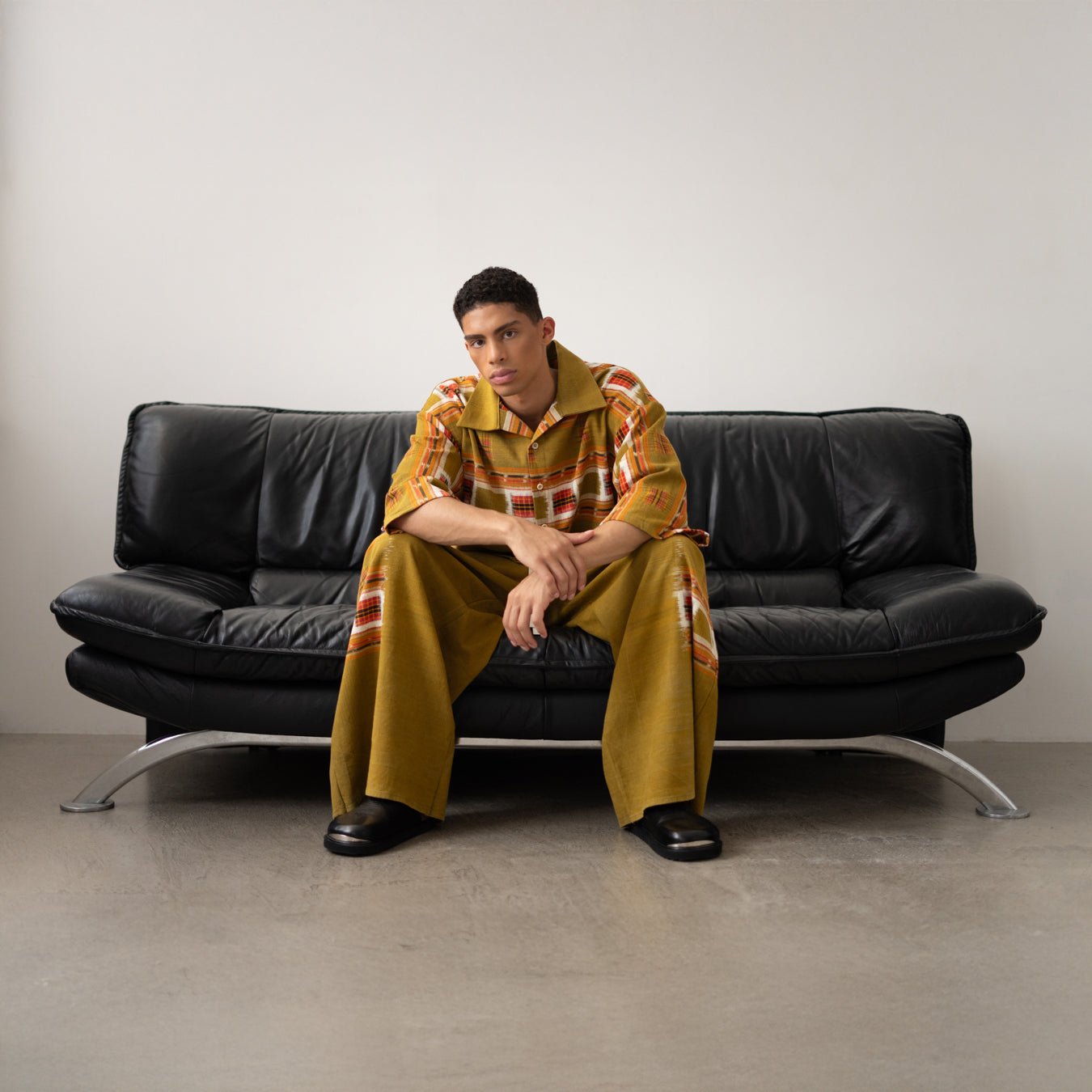 Trellick Shirt in Olive Geo
