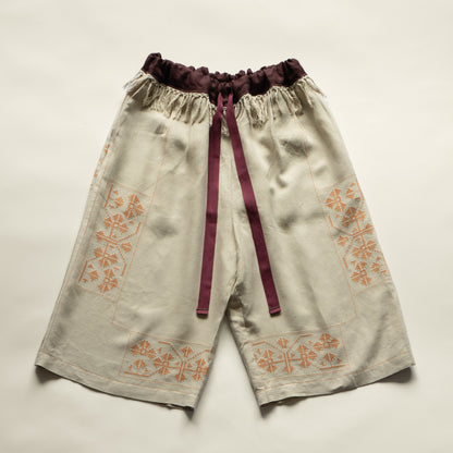Ainsworth Short in Embroidered Linen Mix