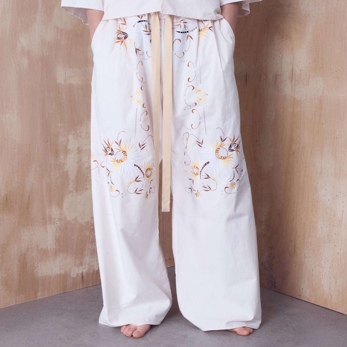 Ainsworth Trouser in Embroidered Floral Cotton