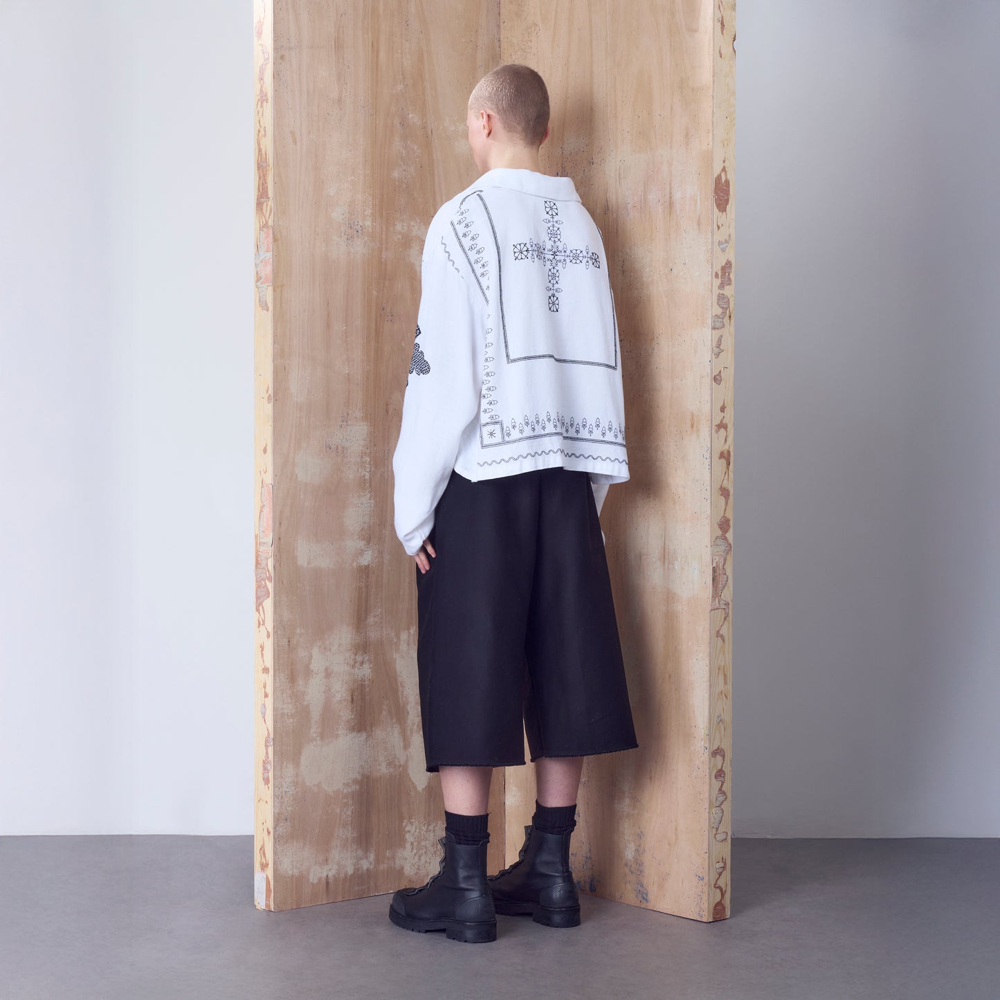 Ainsworth Short in Black Wool